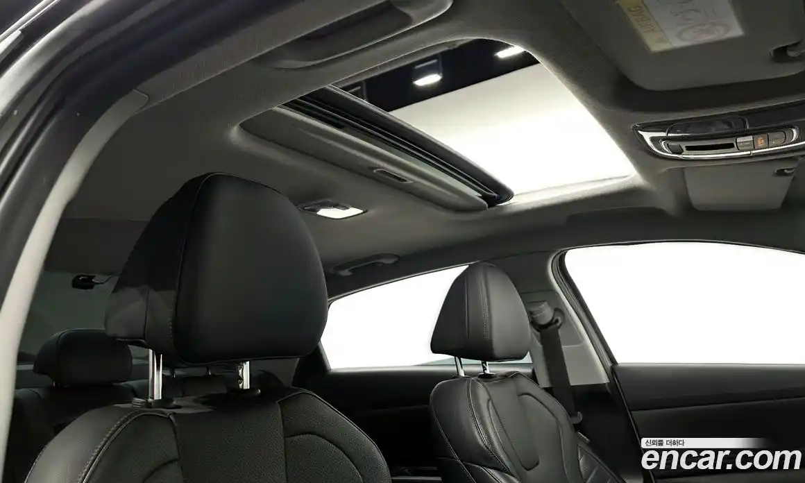 Hyundai Avante 2024 1.6 Автомат в Москве № 93360, фото 17