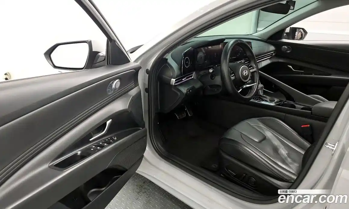 Hyundai Avante 2024 1.6 Автомат в Москве № 93360, фото 10