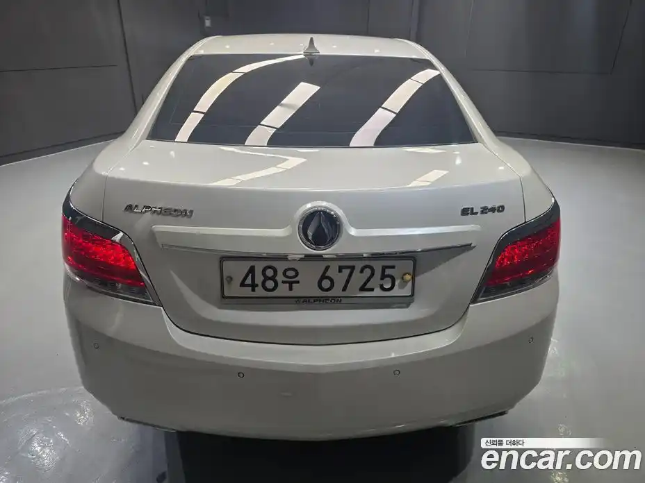 Chevrolet Alpheon 2011 2.4 Автомат в Москве № 97480, фото 4