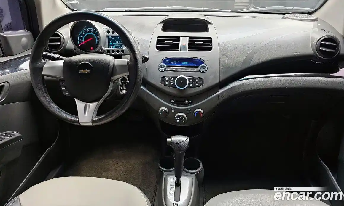 Chevrolet Spark 2012 1.0 Автомат в Москве № 100110, фото 13