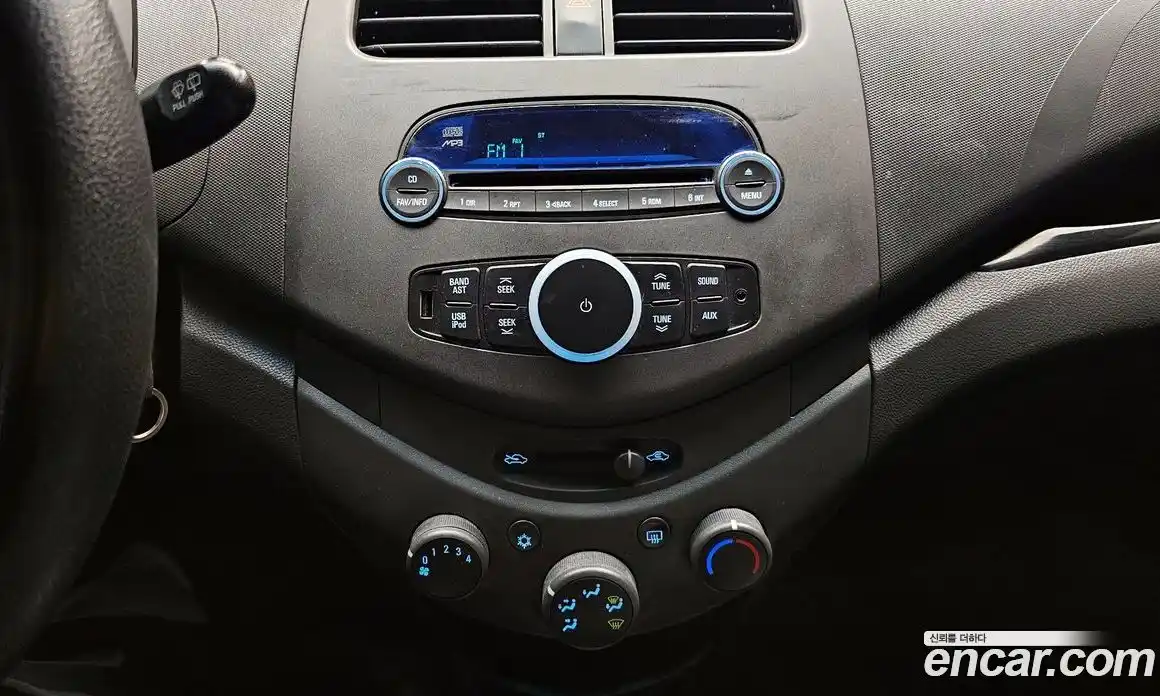 Chevrolet Spark 2012 1.0 Автомат в Москве № 100110, фото 17