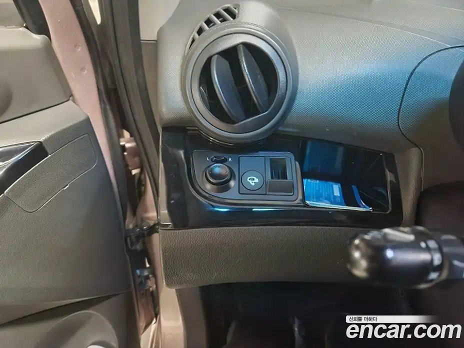 Chevrolet Matiz 2011 1.0 Механическая в Москве № 104479, фото 15