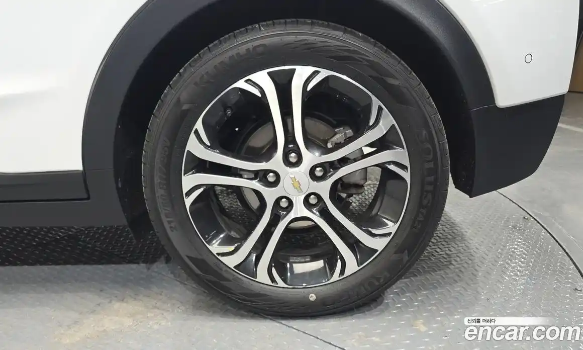 Chevrolet Bolt EV 2021 0.2 Автомат в Москве № 104788, фото 16