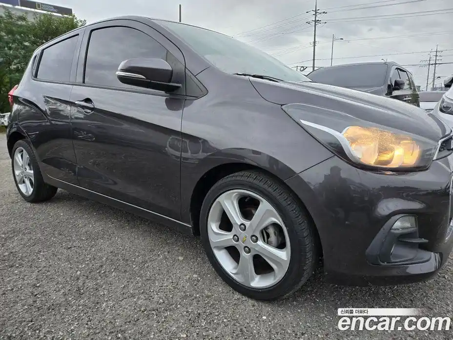 Chevrolet Spark 2016 1.0 Автомат в Москве № 105554, фото 3
