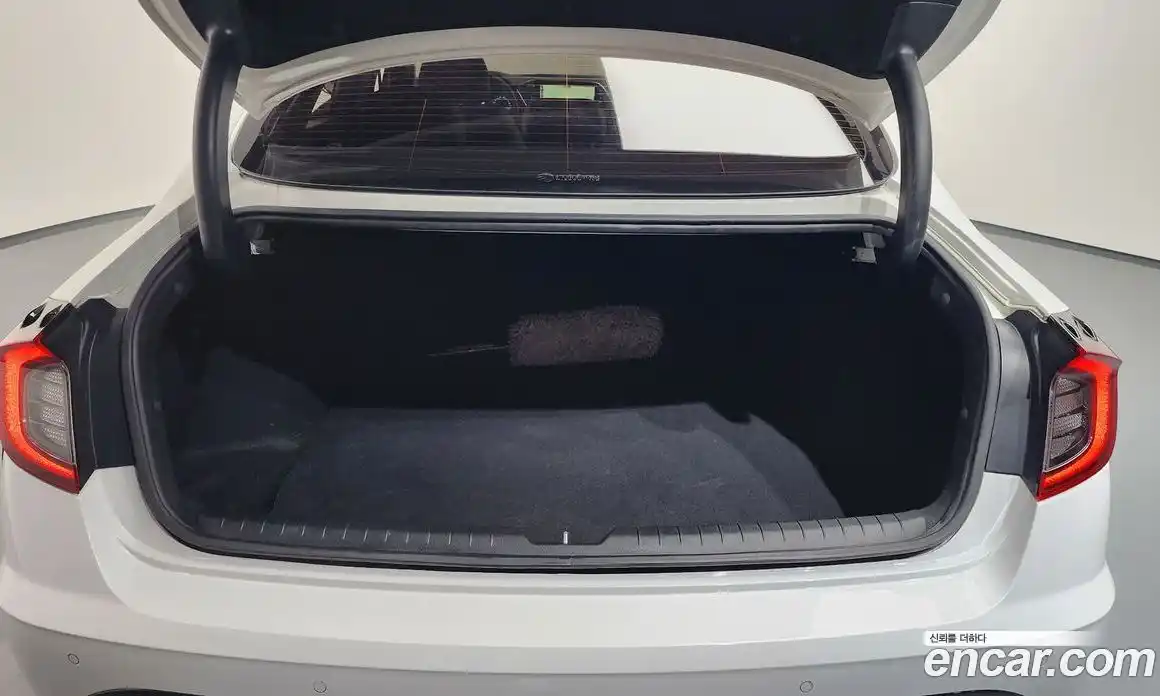 Hyundai Sonata 2022 2.0 Автомат в Москве № 109971, фото 13