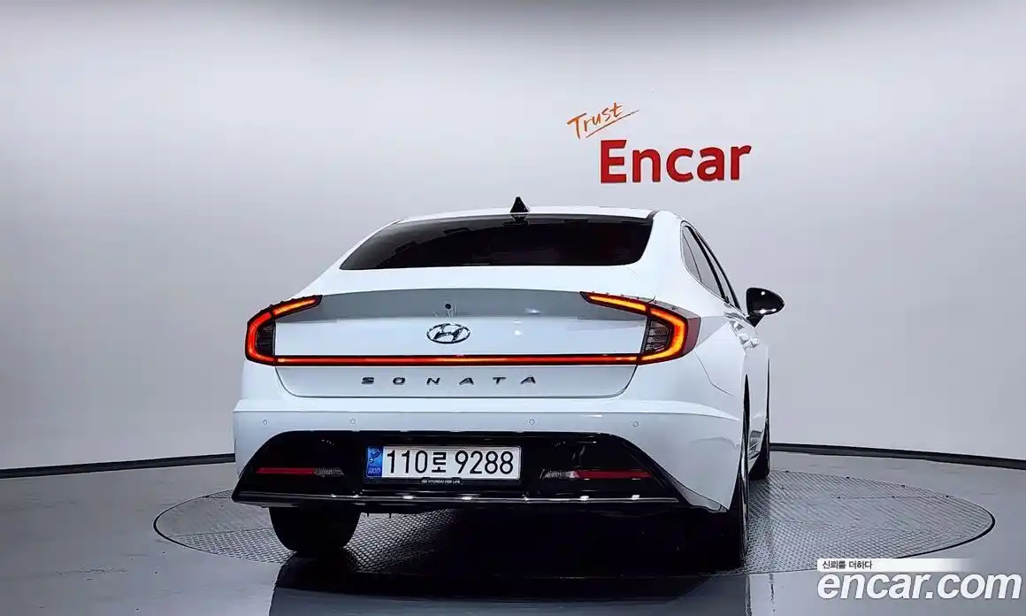 Hyundai Sonata 2022 2.0 Автомат в Москве № 109971, фото 15