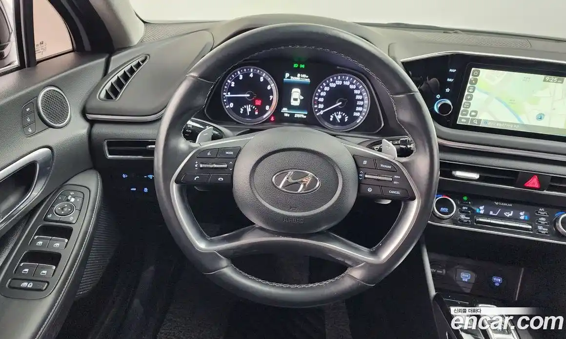 Hyundai Sonata 2022 2.0 Автомат в Москве № 109971, фото 16