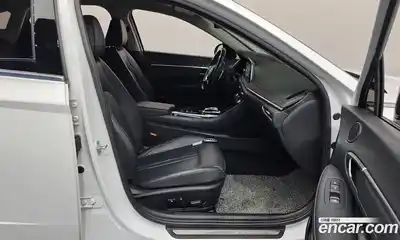 Hyundai Sonata 2022 2.0 Автомат в Москве № 109971, миниатюра 2