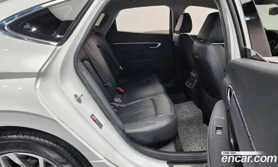 Hyundai Sonata 2022 2.0 Автомат в Москве № 109971, фото 3