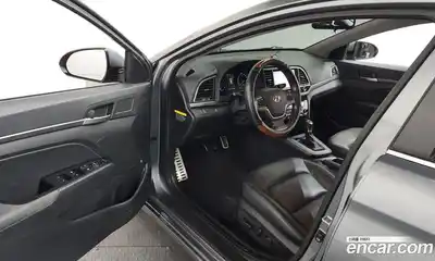 Hyundai Avante 2016 1.6 Автомат в Москве № 111240, миниатюра 3