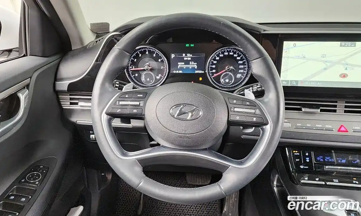 Hyundai Grandeur 2020 2.5 Автомат в Москве № 111589, фото 13