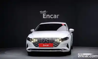 Hyundai Grandeur 2020 2.5 Автомат в Москве № 111589, миниатюра 3