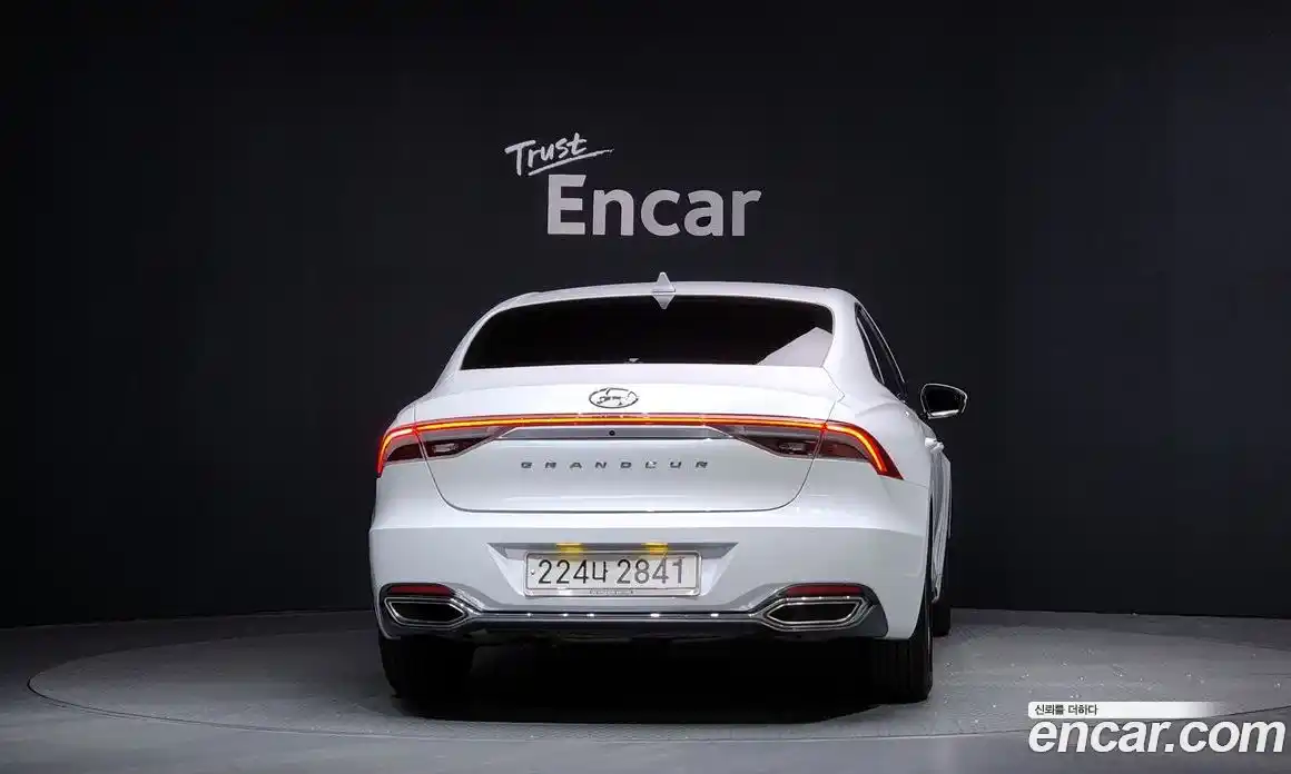 Hyundai Grandeur 2020 2.5 Автомат в Москве № 111589, фото 4