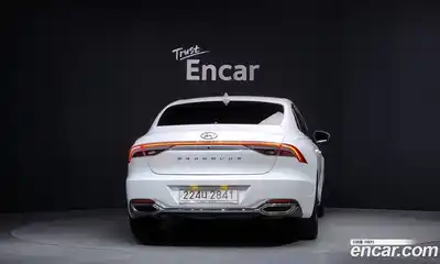 Hyundai Grandeur 2020 2.5 Автомат в Москве № 111589, миниатюра 4