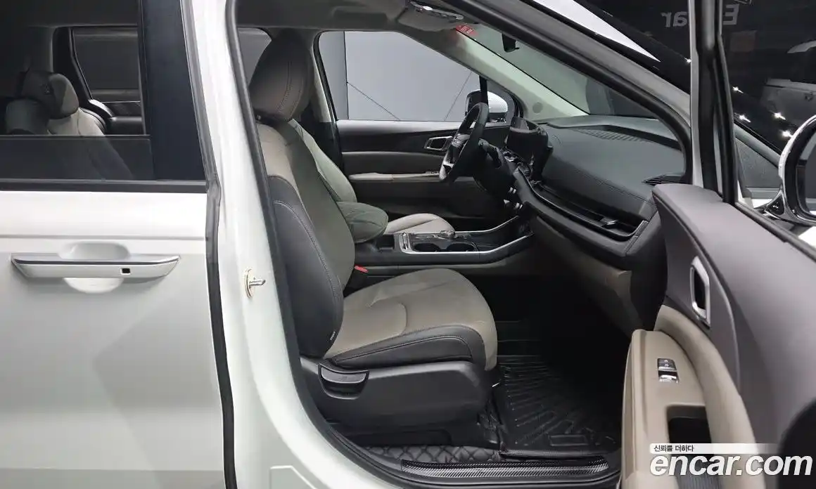 Kia Canival 2025 3.5 Автомат в Москве № 114222, фото 6