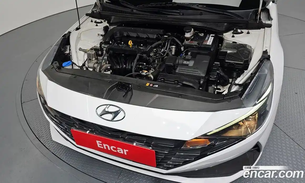 Hyundai Avante 2022 1.6 Автомат в Москве № 114696, фото 11