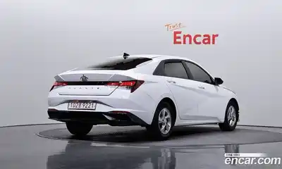 Hyundai Avante 2022 1.6 Автомат в Москве № 114696, миниатюра 2