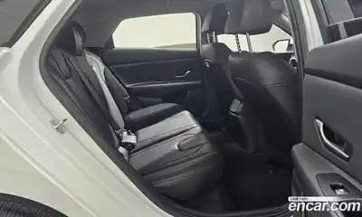 Hyundai Avante 2022 1.6 Автомат в Москве № 114696, миниатюра 8