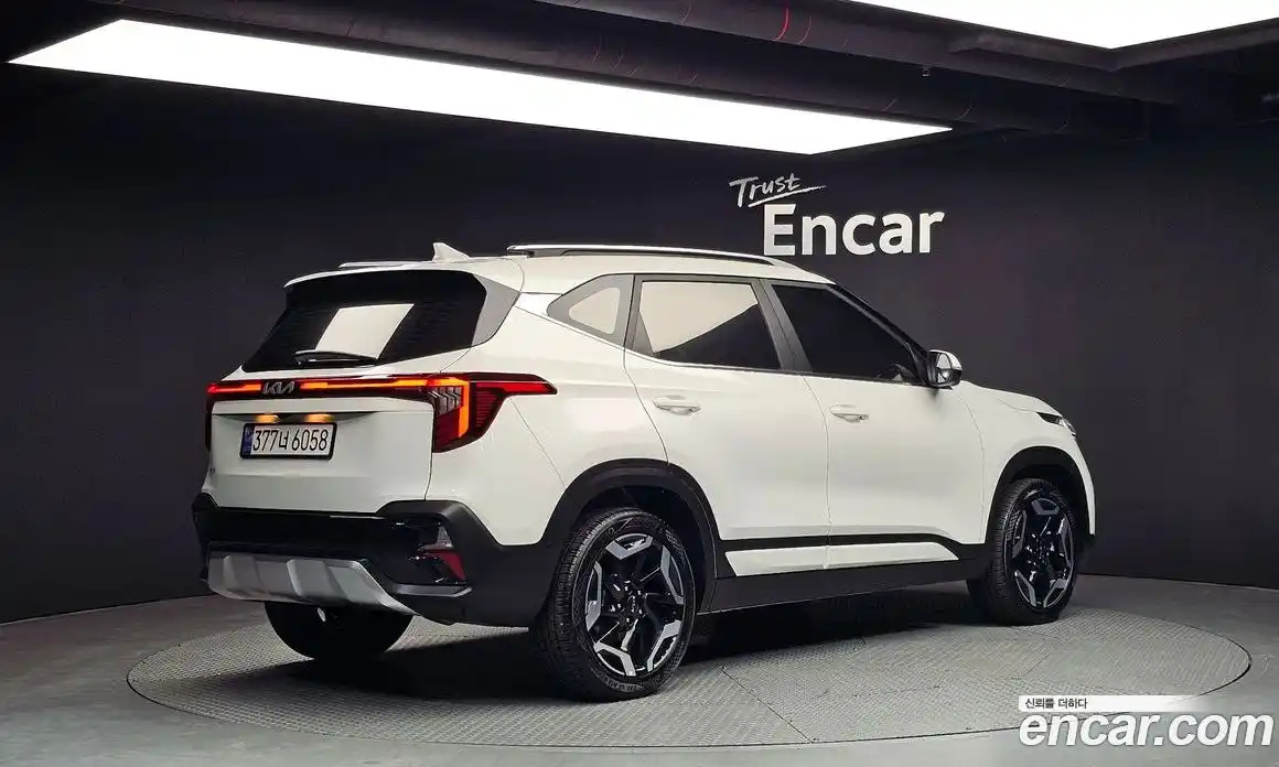 Kia Seltos 2024 1.6 Автомат в Москве № 119777, фото 8