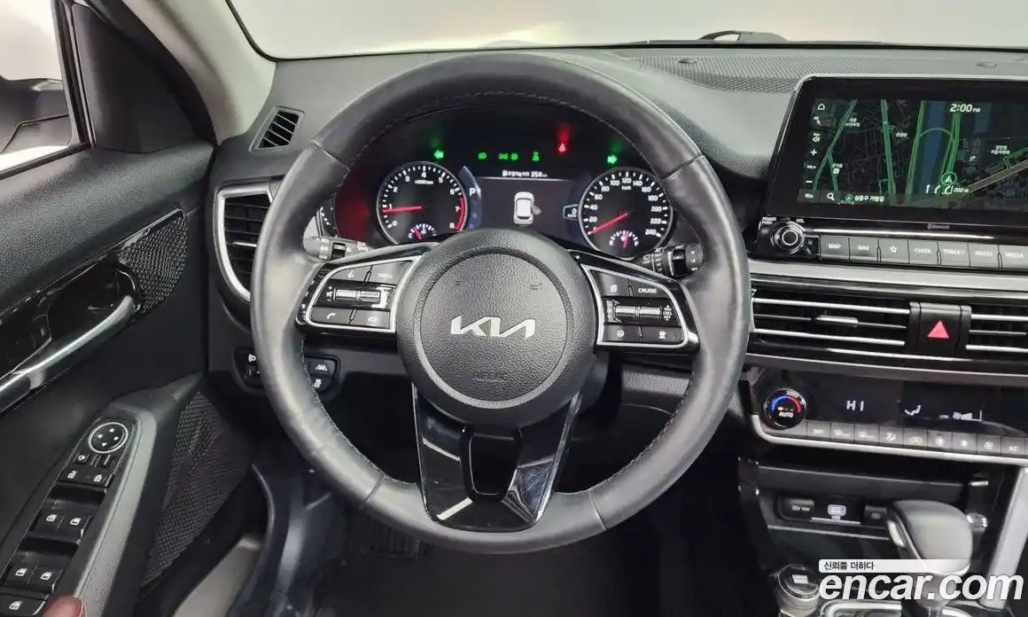 Kia Seltos 2023 1.6 Автомат в Москве № 120855, фото 17