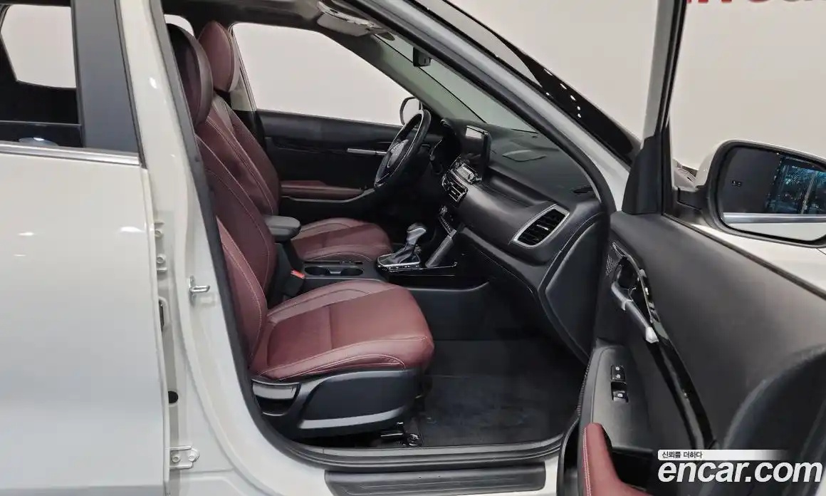 Kia Seltos 2023 1.6 Автомат в Москве № 120855, фото 6