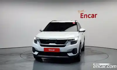 Kia Seltos 2023 1.6 Автомат в Москве № 120855, миниатюра 10