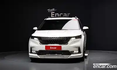 Kia Canival 2023 2.2 Автомат в Москве № 122058, миниатюра 3