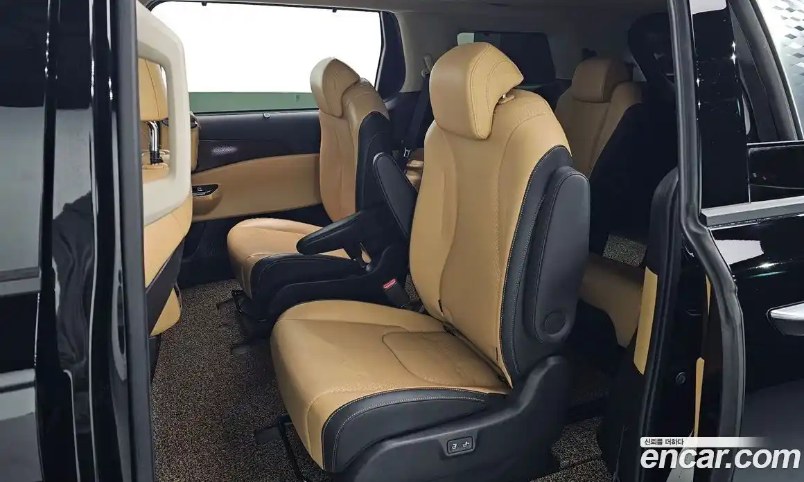 Kia Canival 2021 2.2 Автомат в Москве № 122267, фото 14