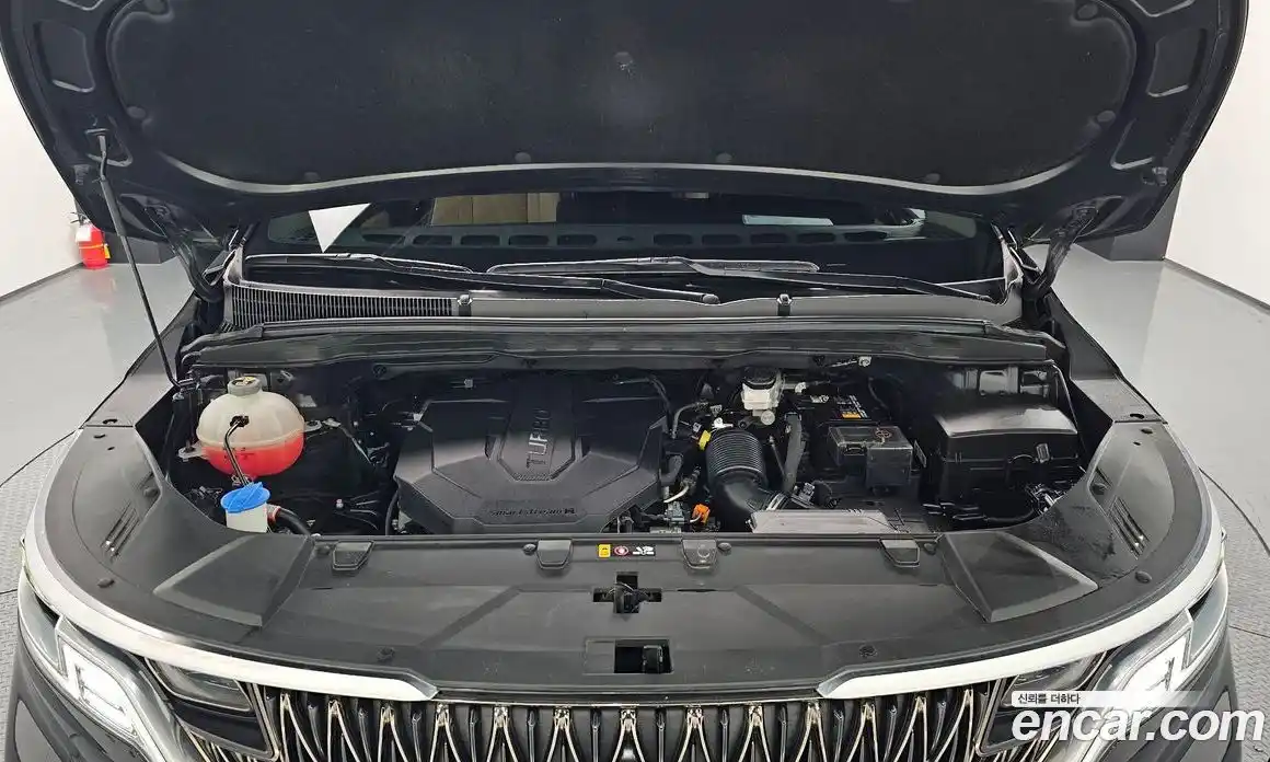 Kia Canival 2021 2.2 Автомат в Москве № 122267, фото 3