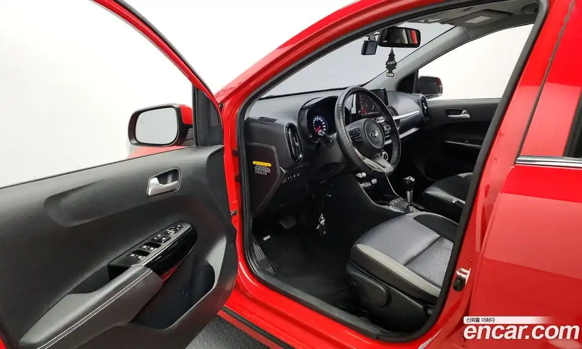 Kia Morning 2021 1.0 Автомат в Москве № 122278, фото 13