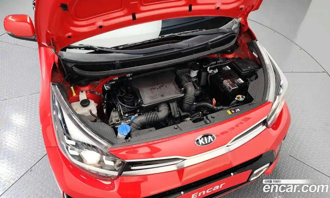 Kia Morning 2021 1.0 Автомат в Москве № 122278, фото 20