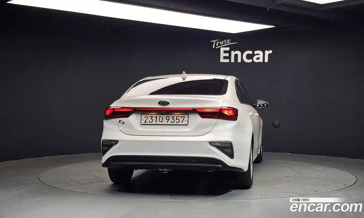 Kia K3 2021 1.6 Автомат в Москве № 123071, фото 3