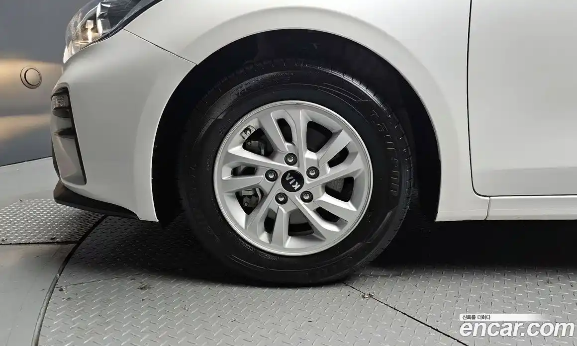 Kia K3 2021 1.6 Автомат в Москве № 123071, фото 6