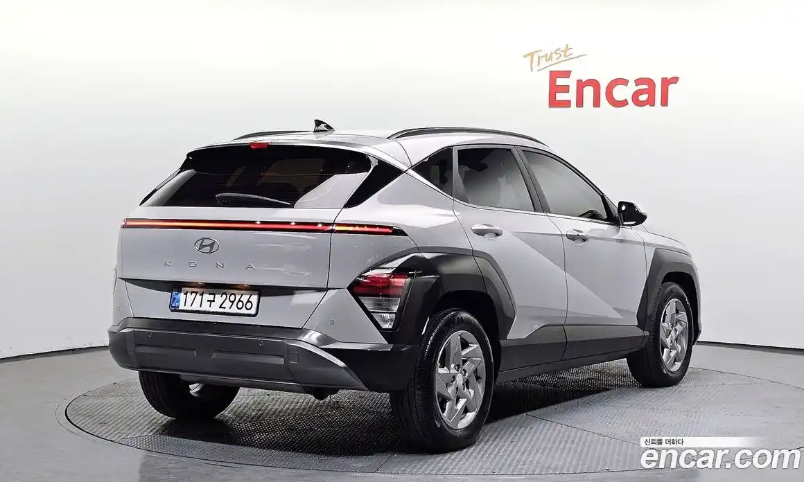 Hyundai Kona 2023 1.6 Автомат в Москве № 123663, фото 20