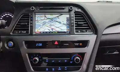 Hyundai Sonata 2016 2.0 Автомат в Москве № 123674, миниатюра 4