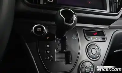 Kia Ray 2024 1.0 Автомат в Москве № 123990, миниатюра 2