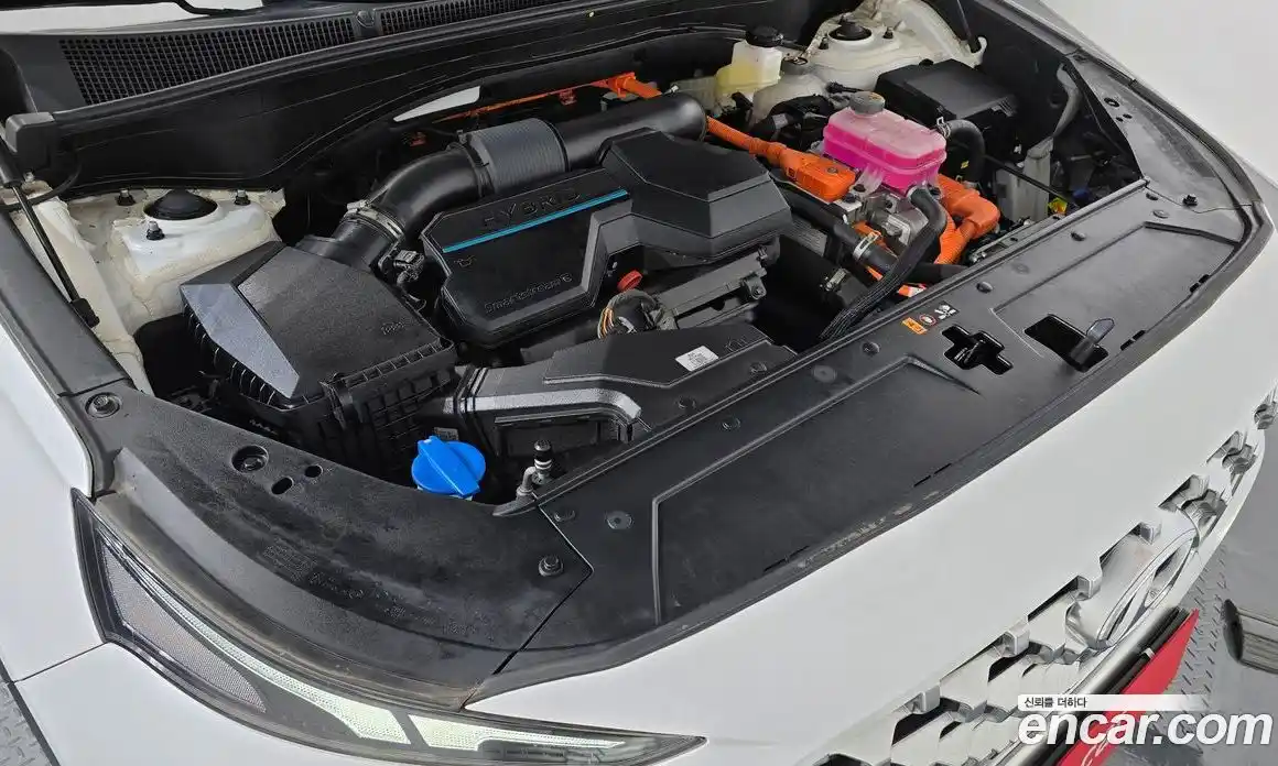 Hyundai Santa Fe 2022 1.6 Автомат в Москве № 125275, фото 19