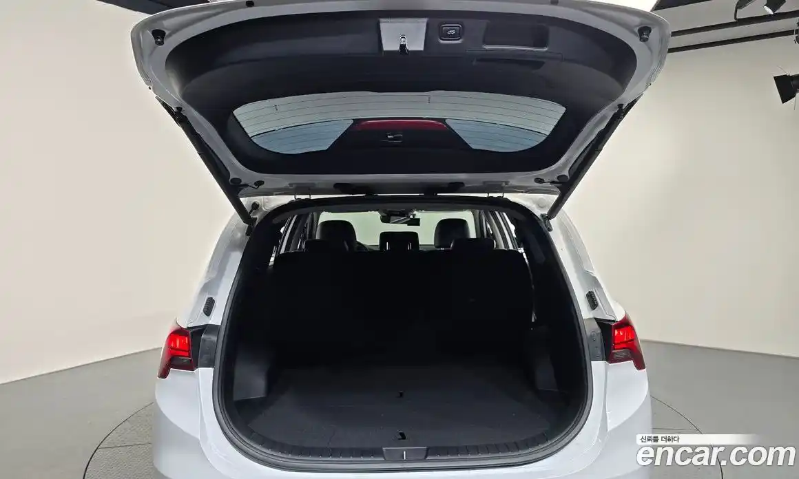 Hyundai Santa Fe 2022 1.6 Автомат в Москве № 125275, фото 20