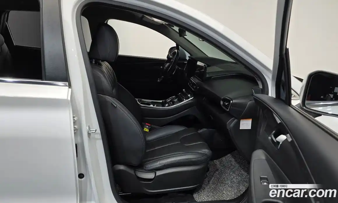 Hyundai Santa Fe 2022 1.6 Автомат в Москве № 125275, фото 7