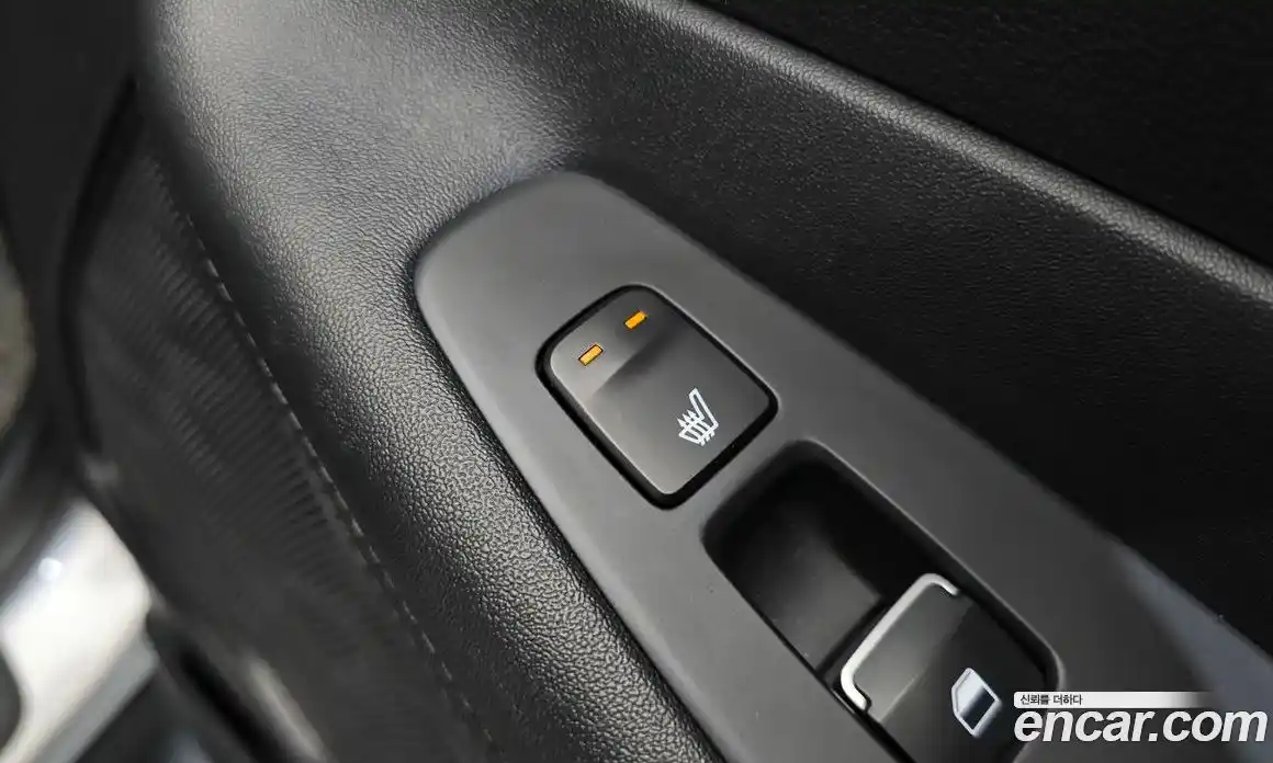 Hyundai Santa Fe 2022 1.6 Автомат в Москве № 125275, фото 9