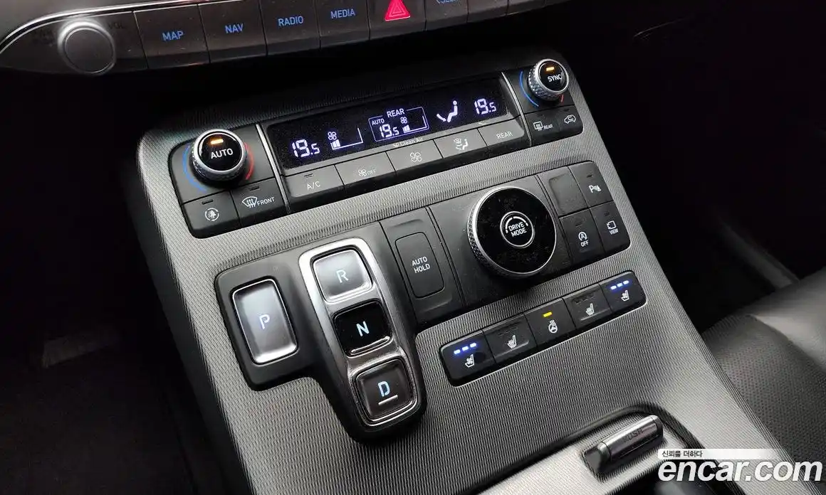 Hyundai Palisade 2022 2.2 Автомат в Москве № 126393, фото 10