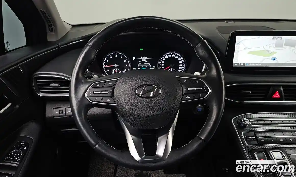 Hyundai Santa Fe 2023 2.5 Автомат в Москве № 126895, фото 12