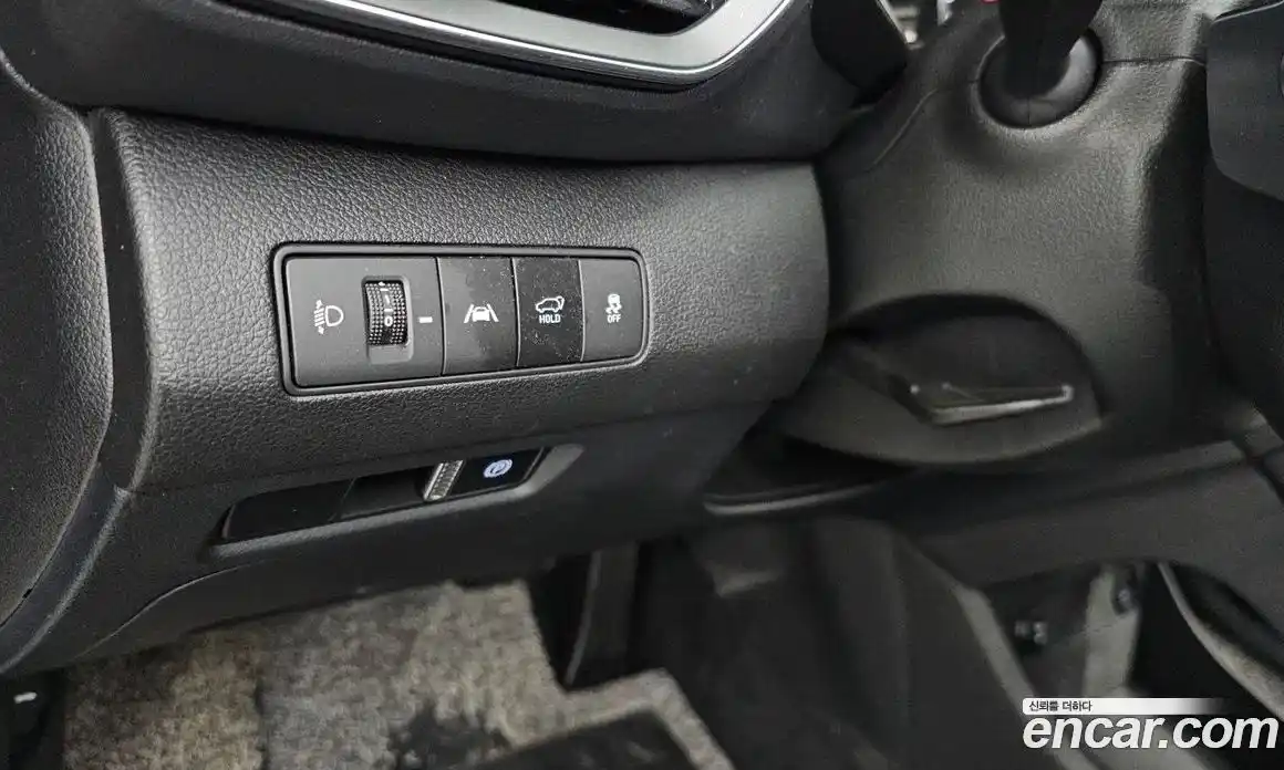 Hyundai Santa Fe 2023 2.5 Автомат в Москве № 126895, фото 17