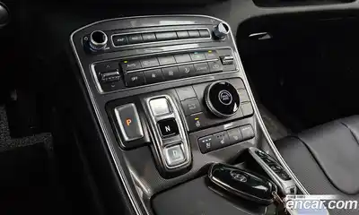 Hyundai Santa Fe 2023 2.5 Автомат в Москве № 126895, миниатюра 9