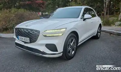 Genesis GV70, 2025