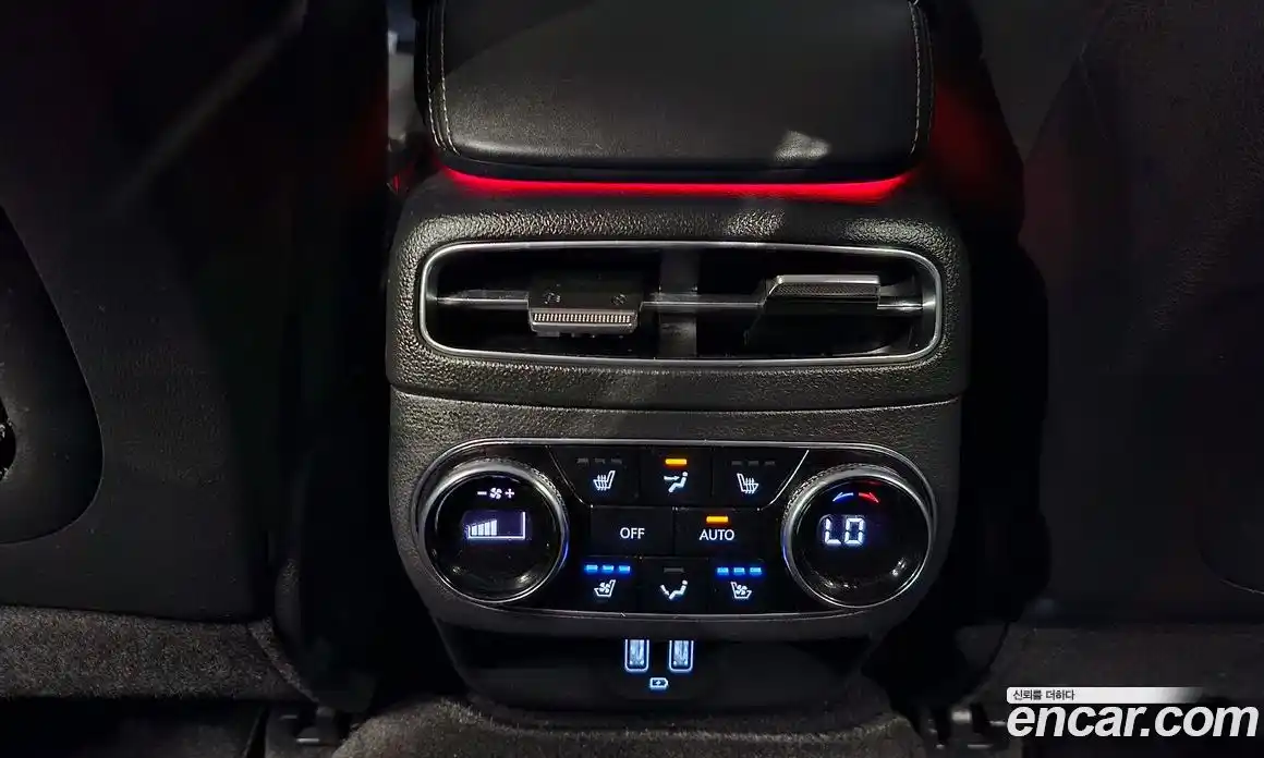 Genesis GV70 2024 2.5 Автомат в Москве № 128045, фото 14