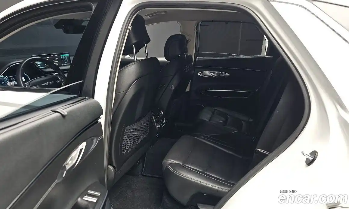 Genesis GV70 2024 2.5 Автомат в Москве № 128045, фото 10