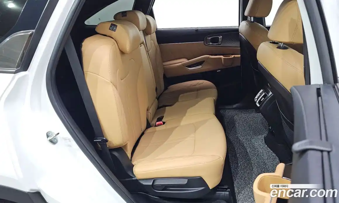 Kia Sorento 2023 1.6 Автомат в Москве № 133634, фото 16