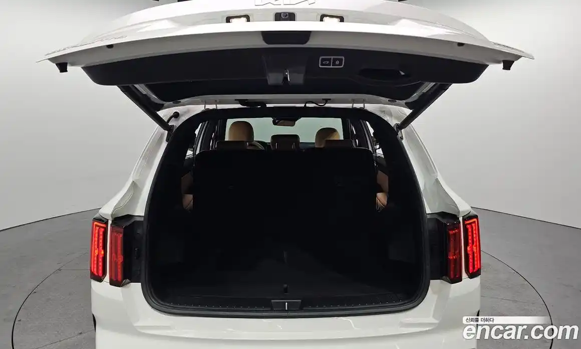 Kia Sorento 2023 1.6 Автомат в Москве № 133634, фото 20