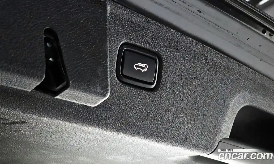 Kia Mohave 2021 3.0 Автомат в Москве № 134078, фото 20